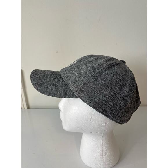 Under Armour‎ Women's One Size Adjustable Baseball Hat Gray Sporty Gym Outdoor - Picture 2 of 7